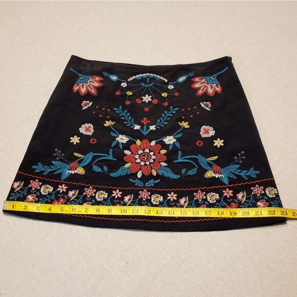 Blu Pepper Large Black Embroidered Multi Color Floral Corduroy Skirt - Picture 5 of 10
